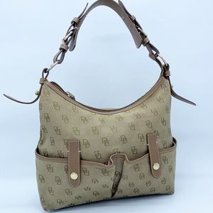 Dooney and Bourke DB logo tan tote shoulder bag